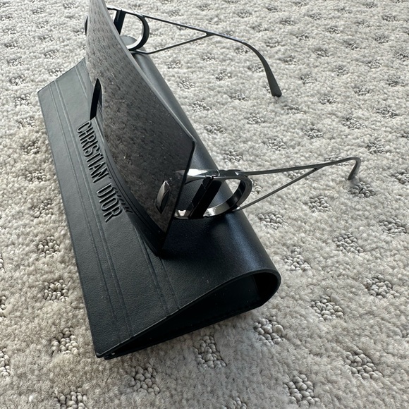 Dior Eyewear - Picture 3 of 7